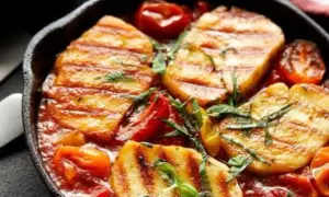 Jak smakuje ser halloumi? Odkryj jego wyjątkowy smak i teksturę