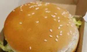 Ile kosztuje veggie burger? Ceny w popularnych restauracjach
