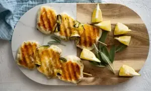 Jak przyrządzić ser halloumi - proste przepisy na pyszne dania
