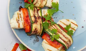 Czy halloumi ma laktozę? Sprawdź, czy możesz je jeść bez obaw