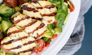 Co zrobić z serem halloumi - 5 pysznych przepisów, które zachwycą