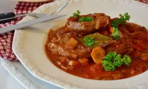 Jak przyprawić wołowinę, aby uzyskać wyjątkowy smak i aromat