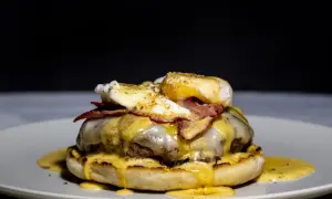 Jaki sos do hamburgera? Odkryj przepisy na pyszne sosy!