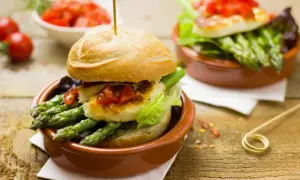 Jak zrobić kotlet do hamburgera, który zachwyci Twoich gości